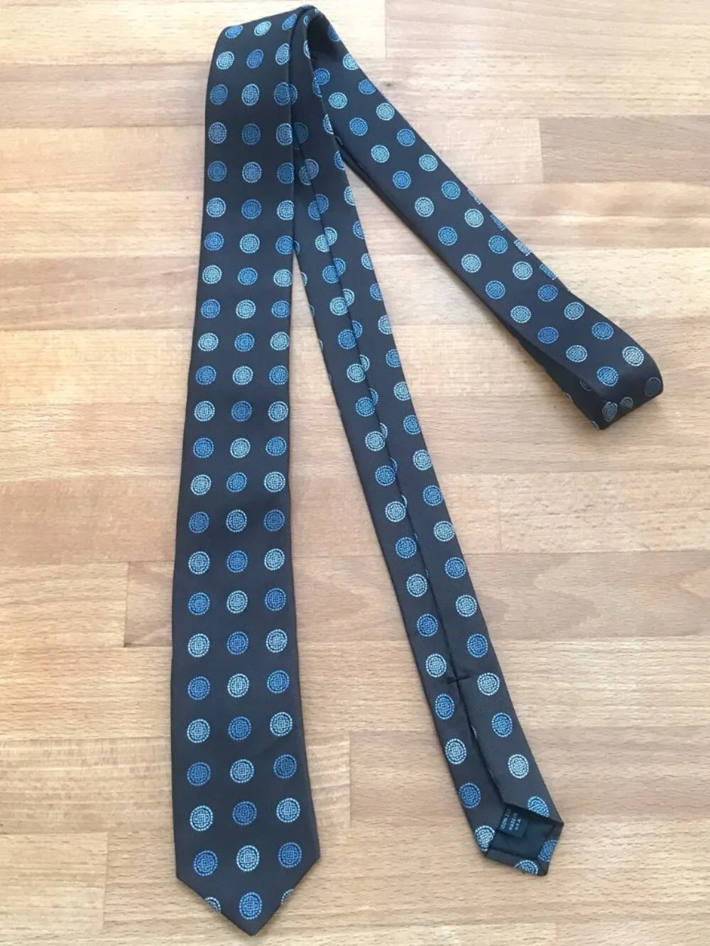John Varvatos Silk Tie with Circular Geometric Print Medallion Motif